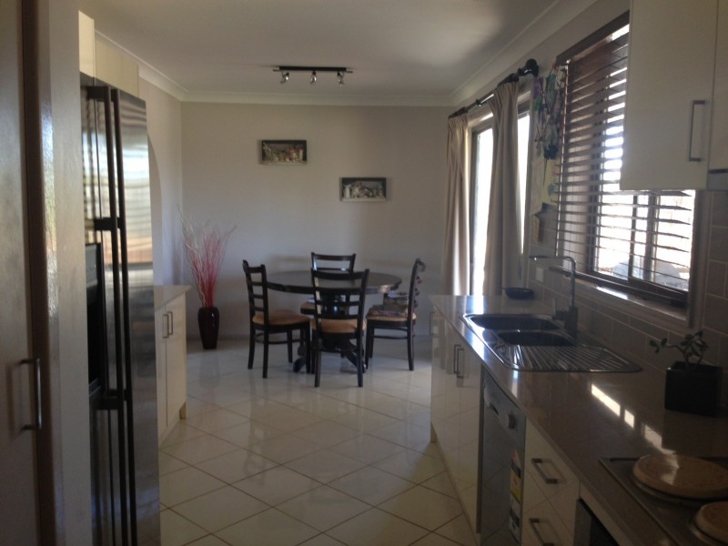 56 Parkes Rd, Condobolin NSW 2877