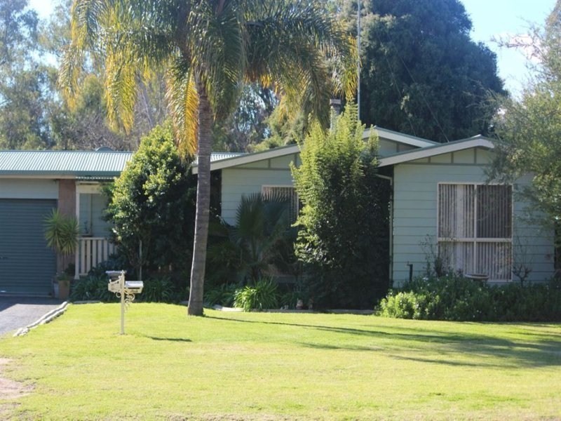 86 Reymond Street, Forbes NSW 2871