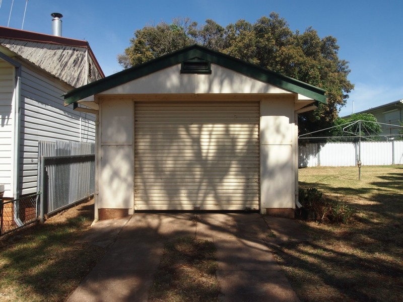 9 Reid Street, Parkes NSW 2870