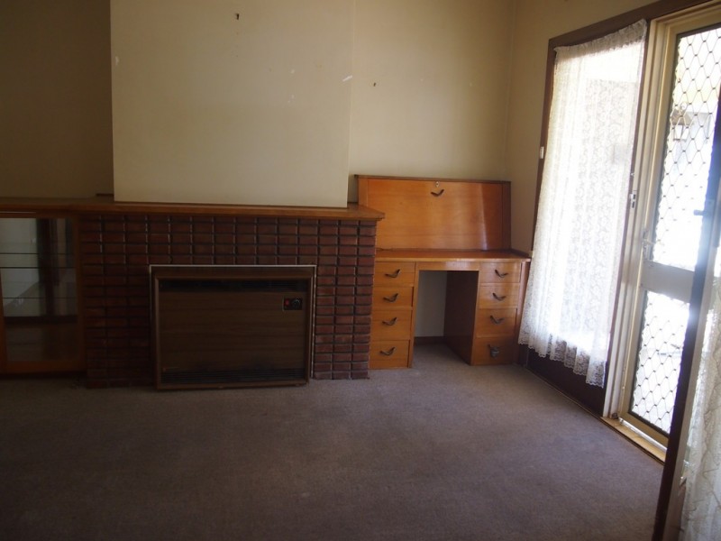9 Reid Street, Parkes NSW 2870
