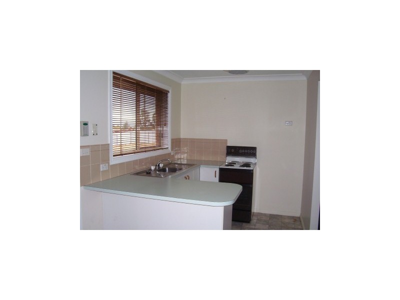 87 Woodward Street, Parkes NSW 2870