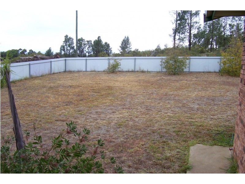 87 Woodward Street, Parkes NSW 2870