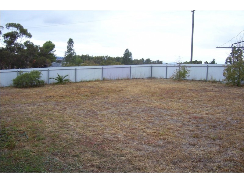 87 Woodward Street, Parkes NSW 2870