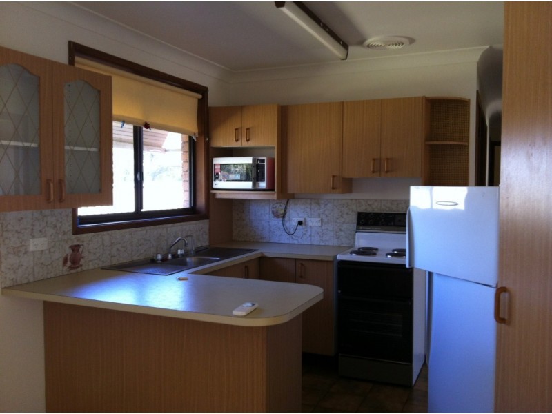 10 Forbes Street, Trundle NSW 2875