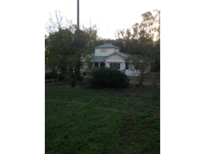 Lachlan Glade Moulder St, Condobolin NSW 2877