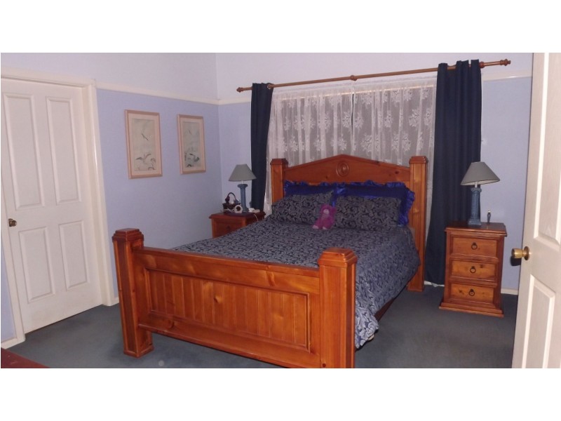 Lachlan Glade Moulder St, Condobolin NSW 2877