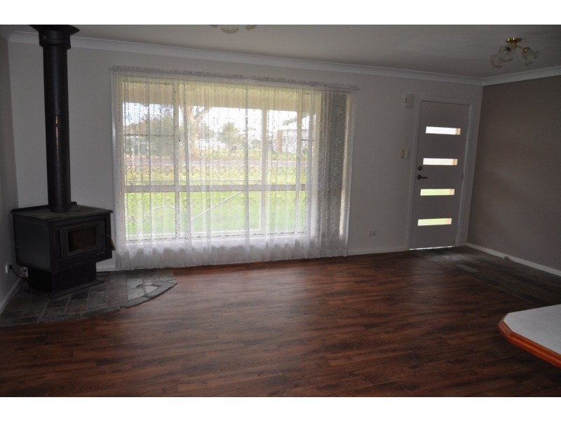 23 Evelyn Street, Eugowra NSW 2806