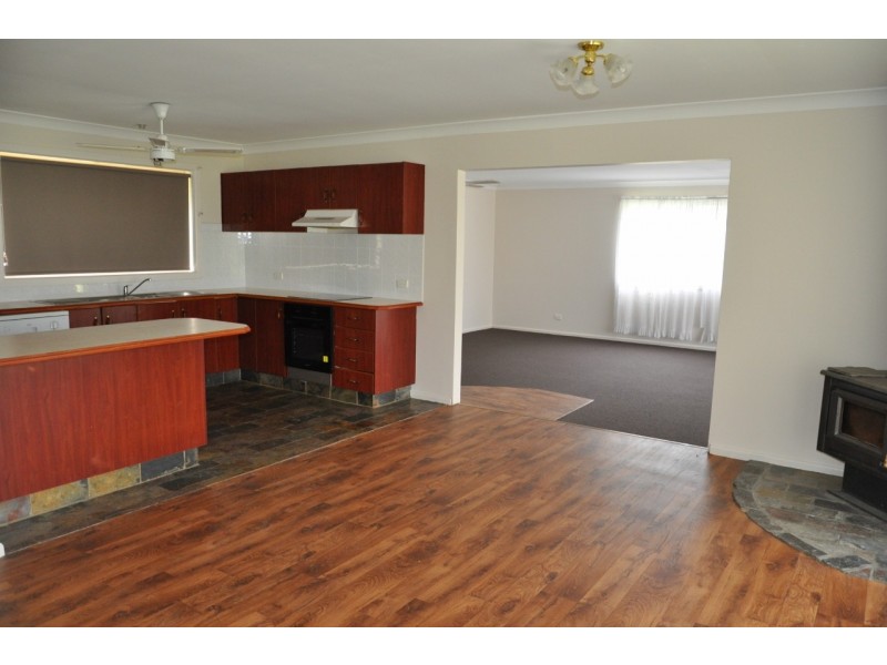 23 Evelyn Street, Eugowra NSW 2806