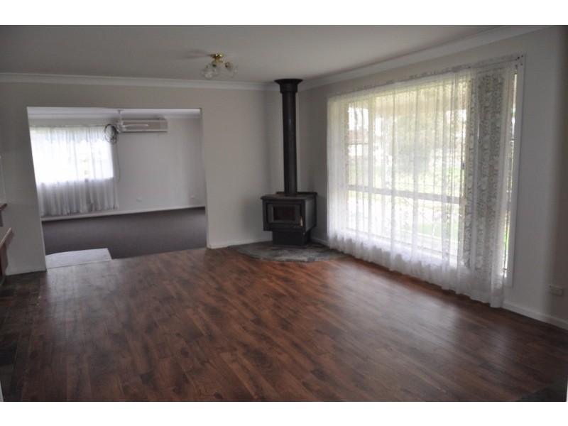 23 Evelyn Street, Eugowra NSW 2806