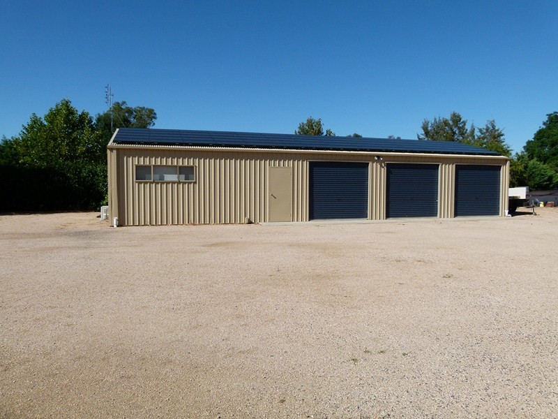 71 Church Street, Forbes NSW 2871