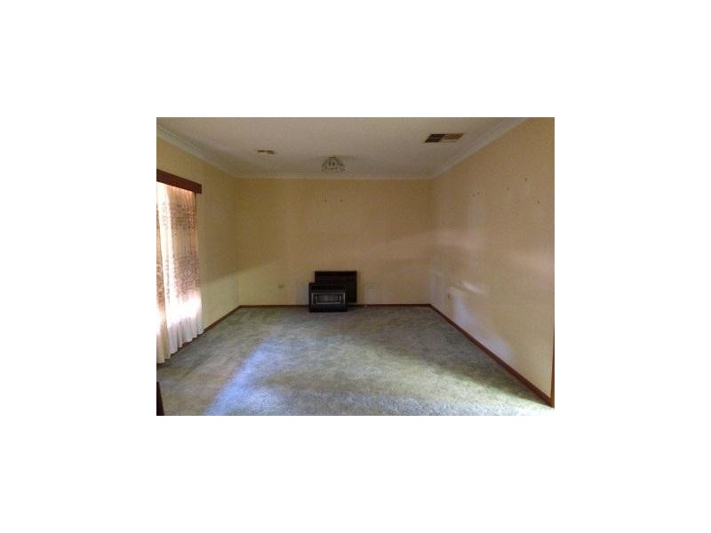 138 Victoria St, Parkes NSW 2870