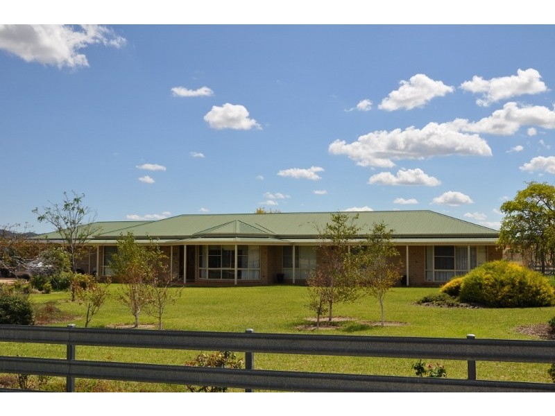 “Heatherville” Canowindra Road, Eugowra NSW 2806