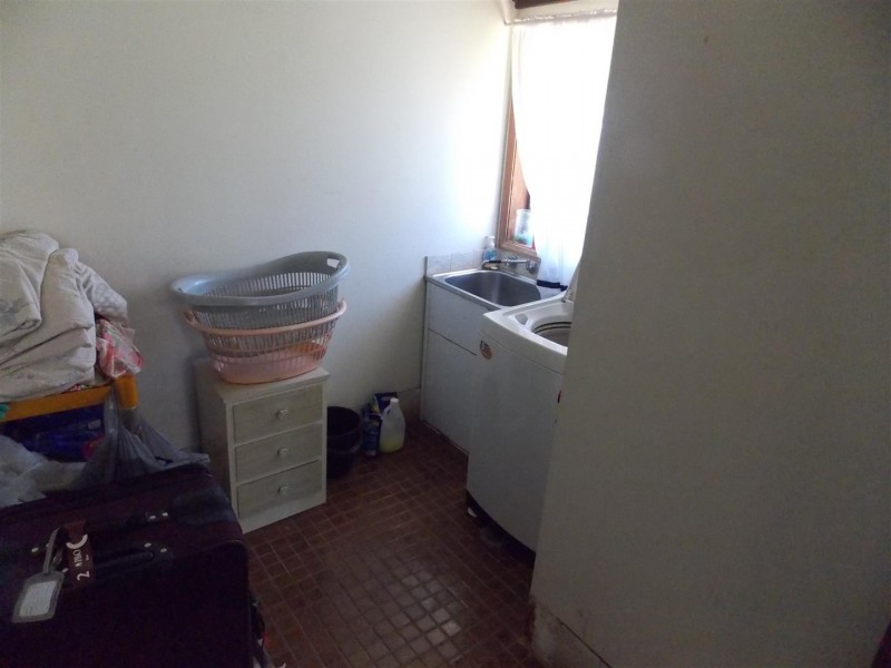 12 Thomas Street, Parkes NSW 2870