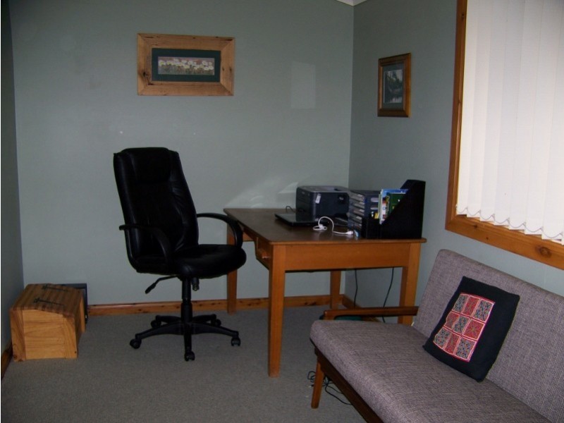 “Peppertree” Hillview Lane, Eugowra NSW 2806