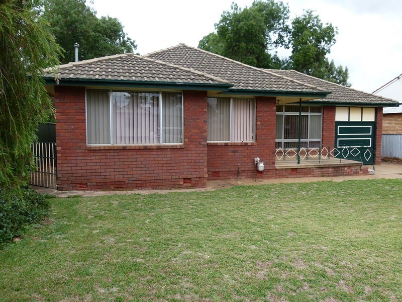 1 Hunter street, Forbes NSW 2871