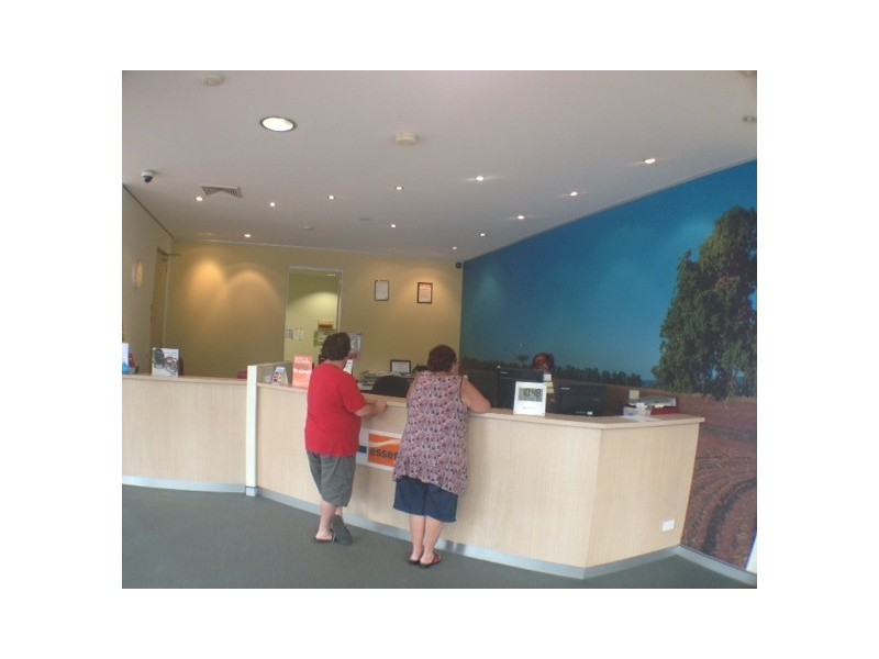 298 Clarinda St, Parkes NSW 2870