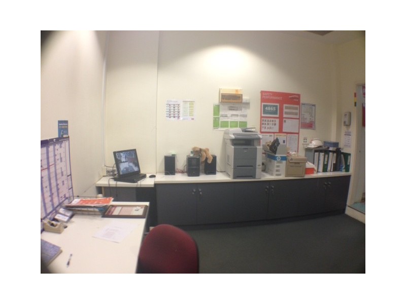 298 Clarinda St, Parkes NSW 2870