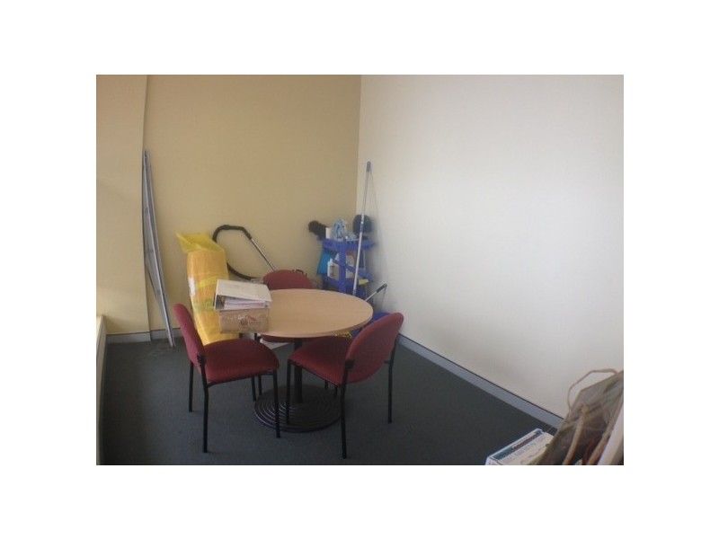 298 Clarinda St, Parkes NSW 2870