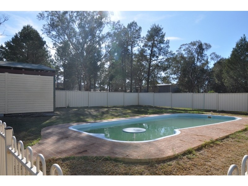 3 West Street, Eugowra NSW 2806