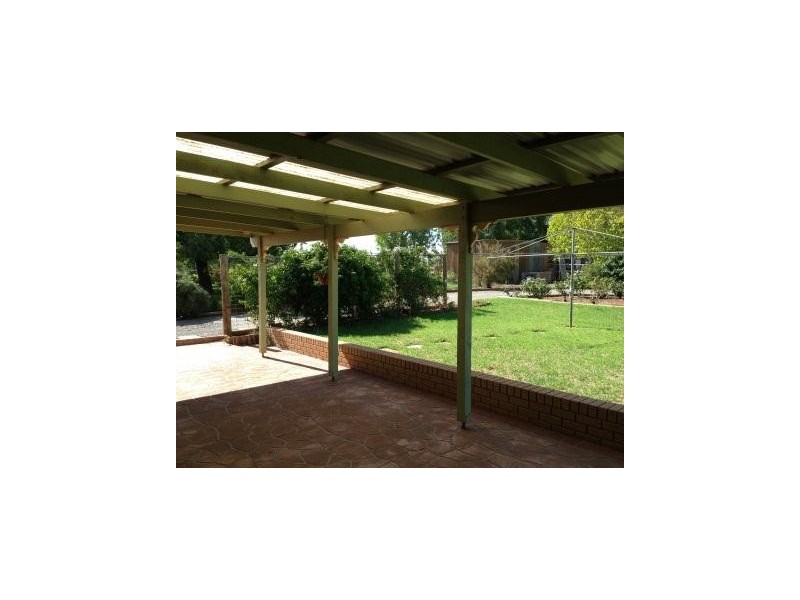 138 Victoria St, Parkes NSW 2870