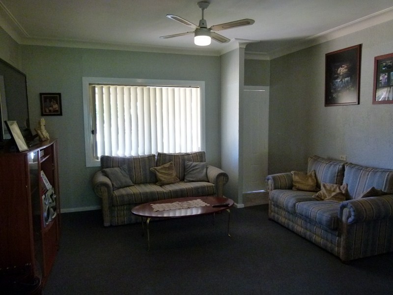 6 Bathurst Street, Forbes NSW 2871