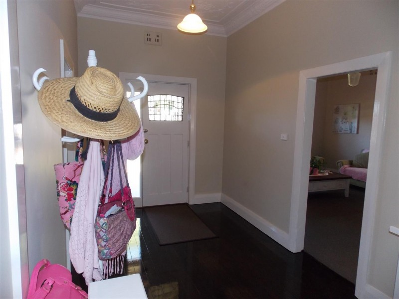 26 Victoria Street, Parkes NSW 2870