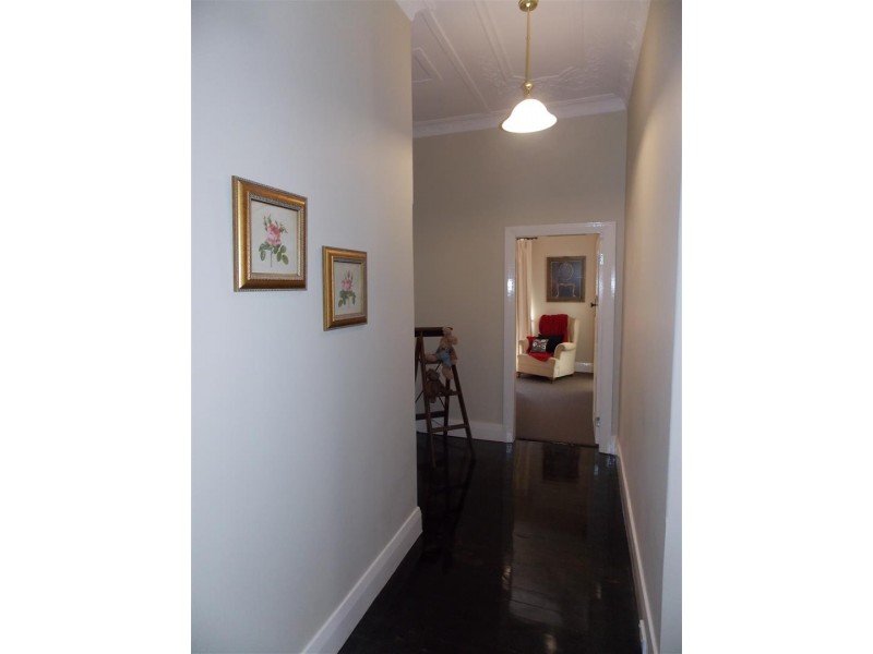 26 Victoria Street, Parkes NSW 2870