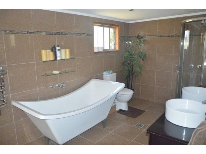 703 Cooka Hills Road, Cookamidgera NSW 2870