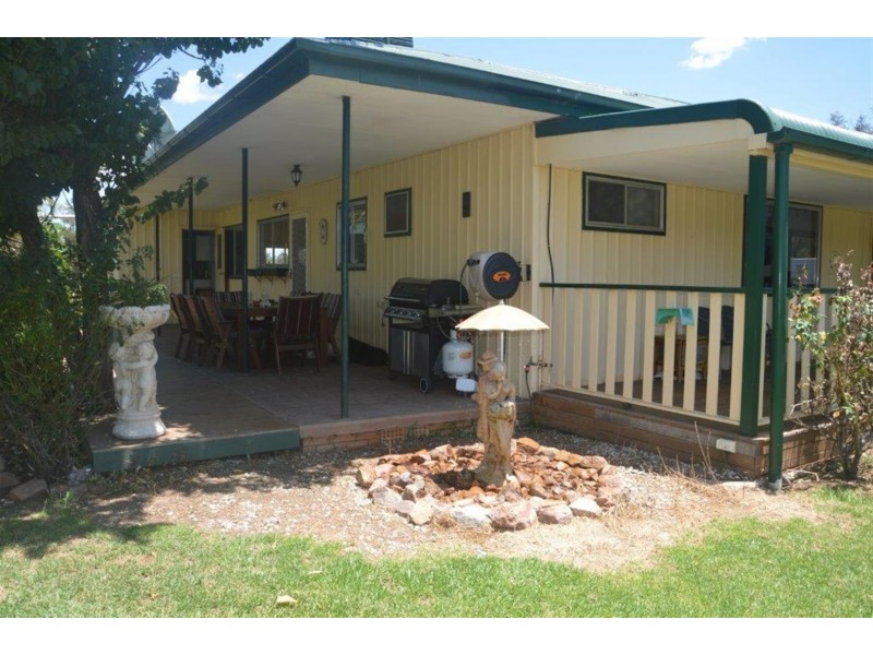 703 Cooka Hills Road, Cookamidgera NSW 2870