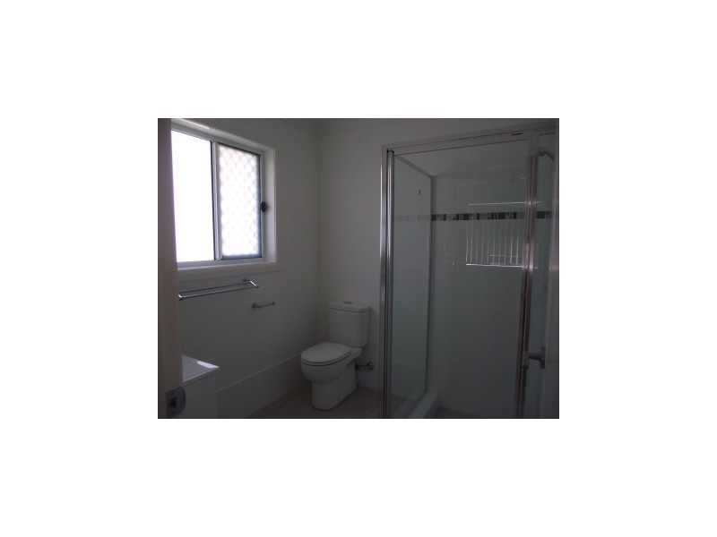 7 Rex Aubrey, Parkes NSW 2870