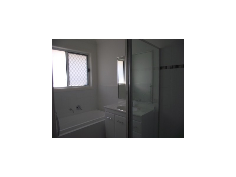 7 Rex Aubrey, Parkes NSW 2870