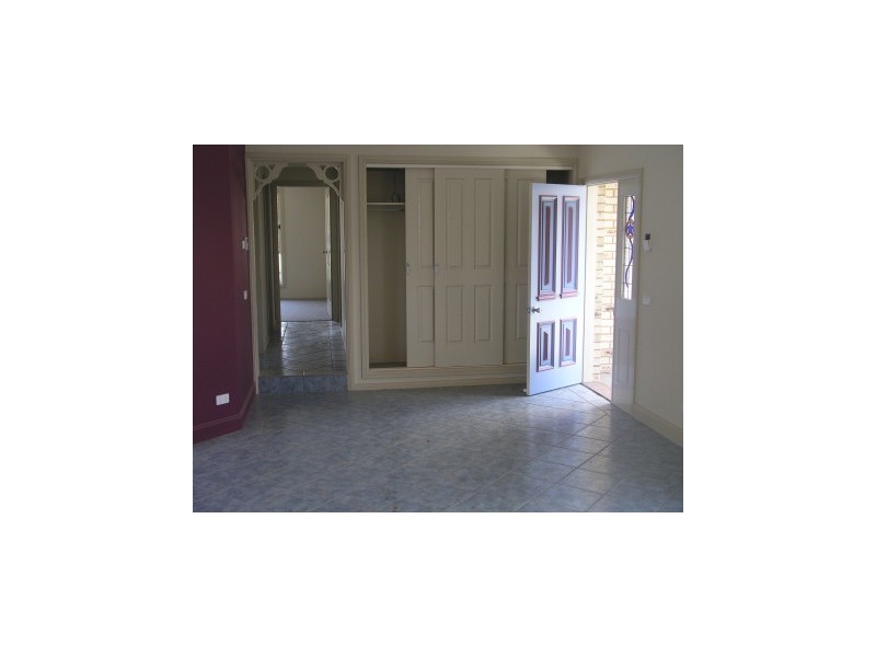 1-6/44 Brolgan Road, Parkes NSW 2870