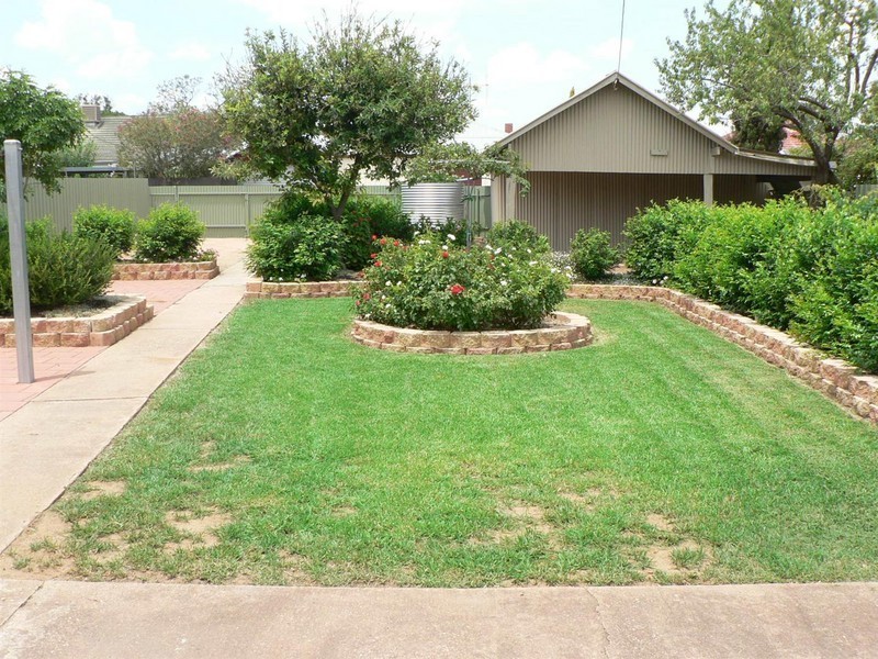 83 Bogan Street, Parkes NSW 2870