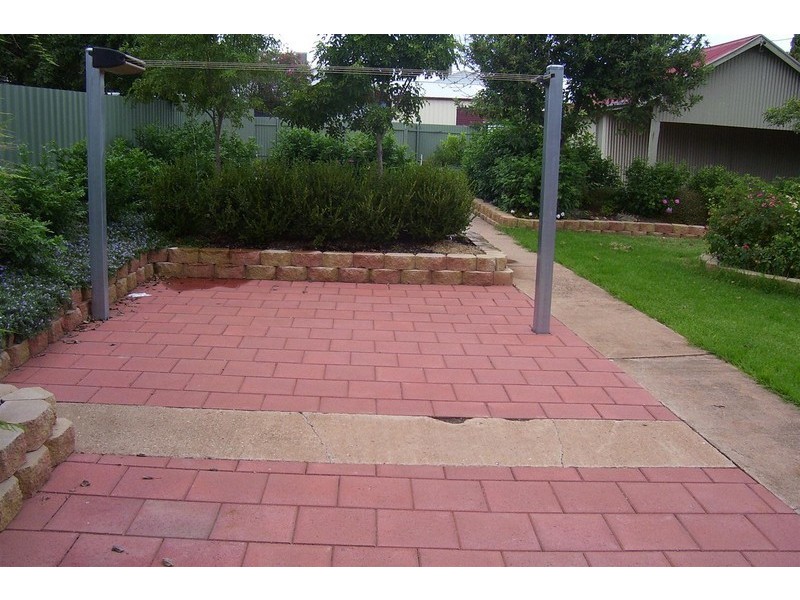 83 Bogan Street, Parkes NSW 2870