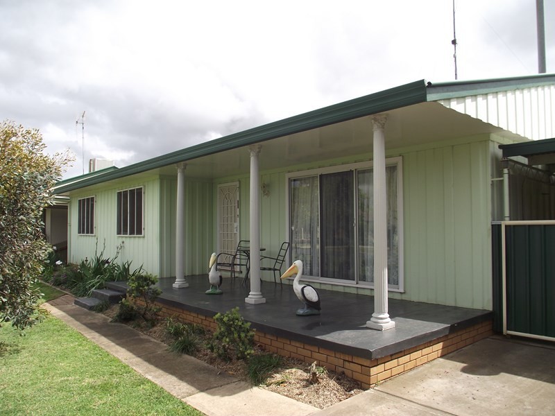 7 Scrivener Street, Forbes NSW 2871