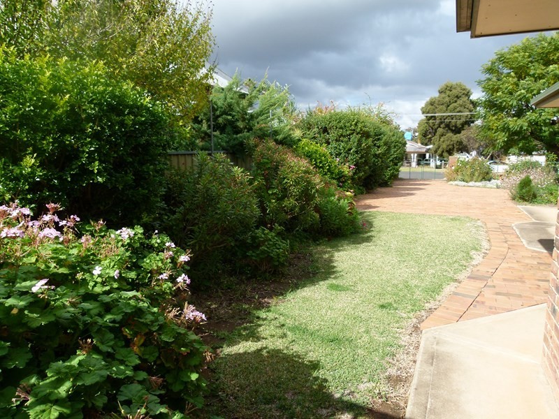 31 Farrand Street, Forbes NSW 2871