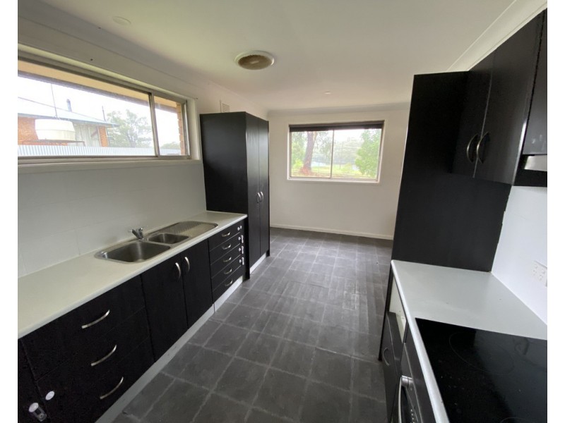 3 Stenhouse Street, Condobolin NSW 2877