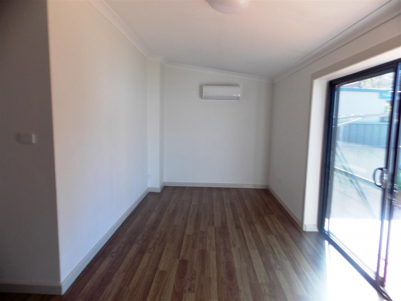 141 Currajong Street, Parkes NSW 2870