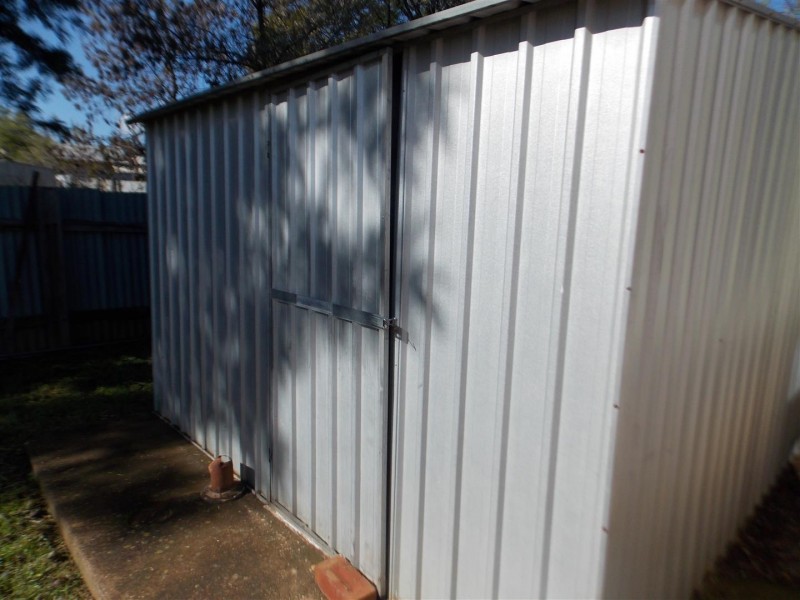 141 Currajong Street, Parkes NSW 2870