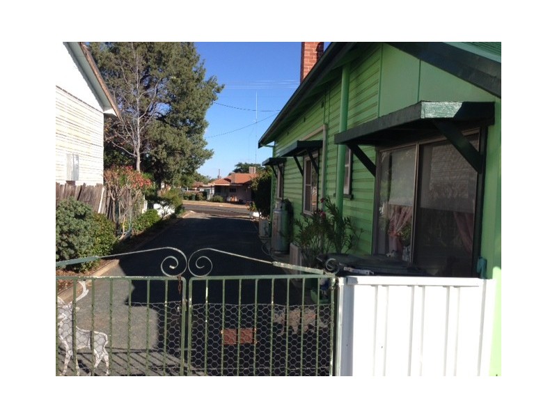 43 Molong St, Condobolin NSW 2877