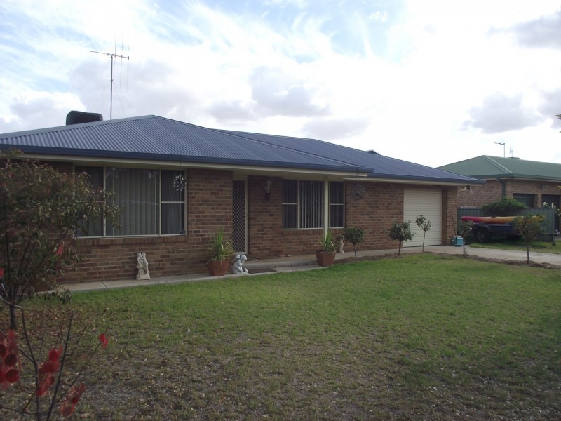 157 Condobolin Road, Parkes NSW 2870