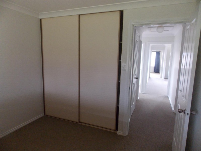 2 Noonan Street, Parkes NSW 2870