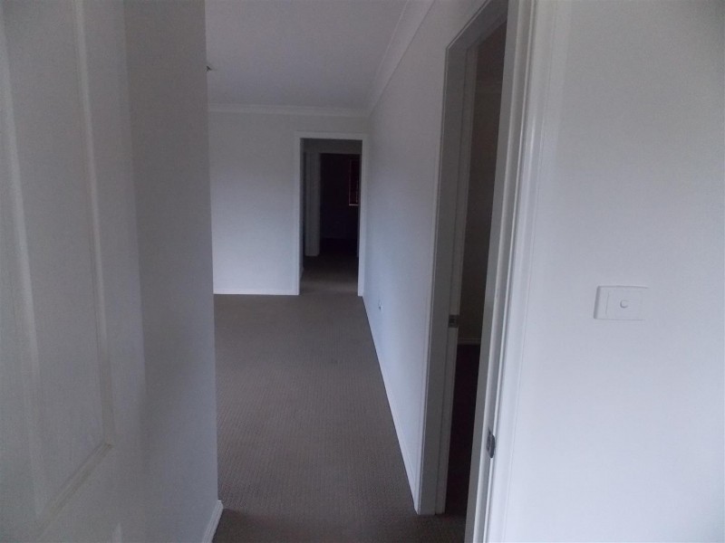 2 Noonan Street, Parkes NSW 2870