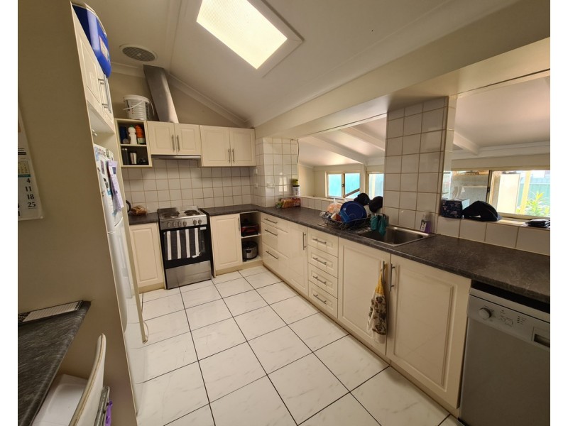 23 Lynch Street, Parkes NSW 2870