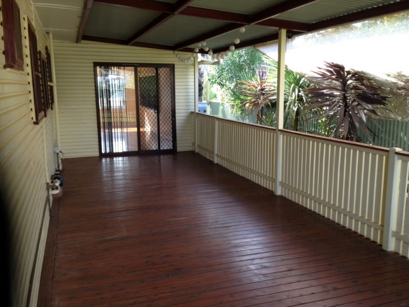 13 Captain Wilson Ave, Parkes NSW 2870