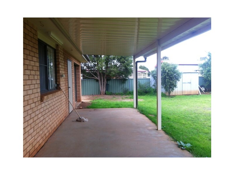 Parkes NSW 2870