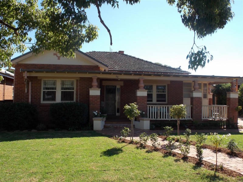 26 Victoria Street, Parkes NSW 2870