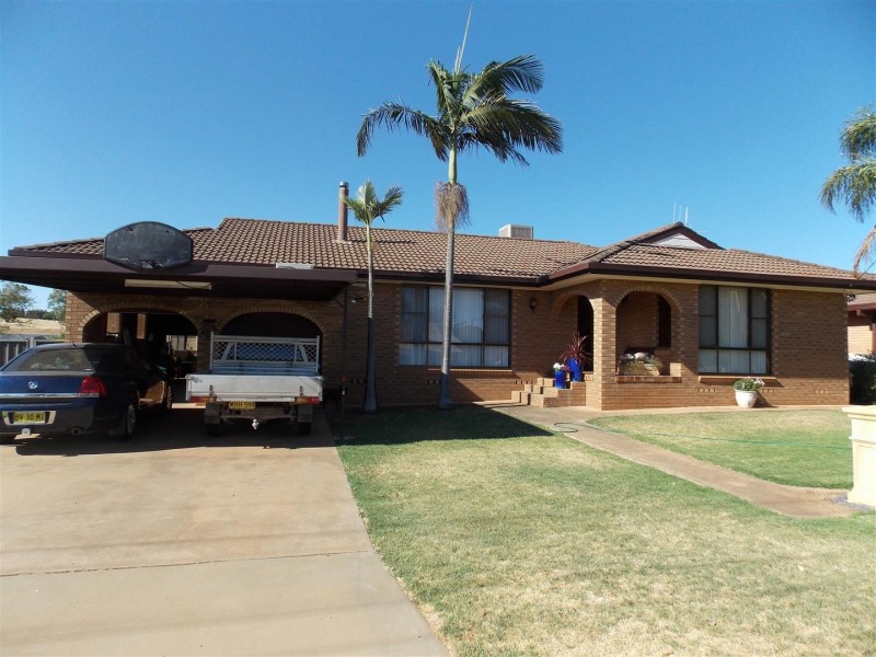 46 Webb Street, Parkes NSW 2870