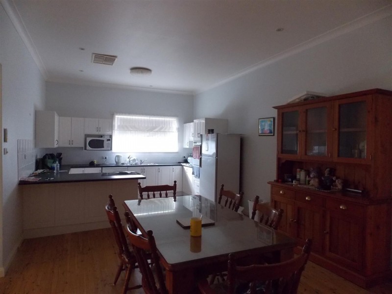 39 Thornbury Street, Parkes NSW 2870