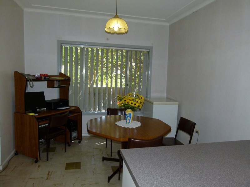 27 Gloucester Street, Forbes NSW 2871